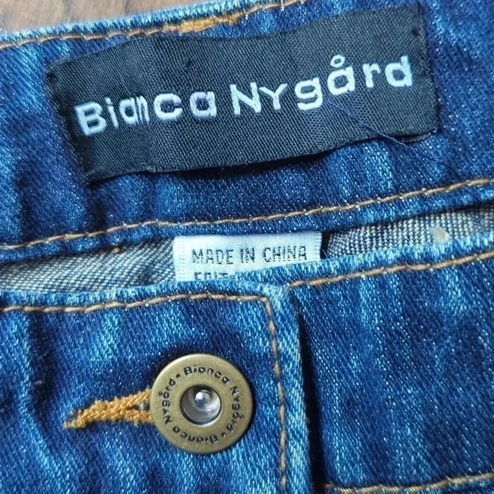 🔥Host Pick🎉Bedazzled  Jeans - Picture 3 of 12